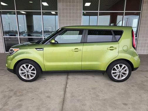2017 Kia Soul +