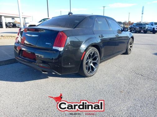 2019 Chrysler 300 S