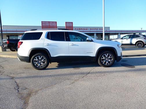 2020 GMC Acadia SLT