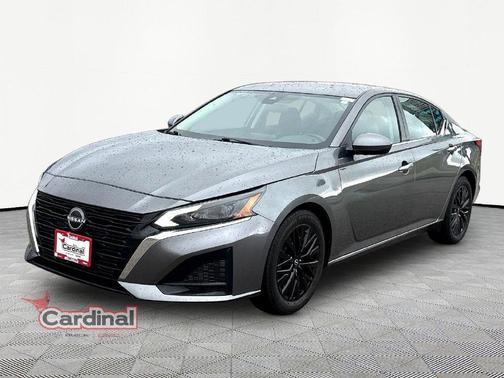 Gun Metallic 2023 Nissan Altima 2.5 SV