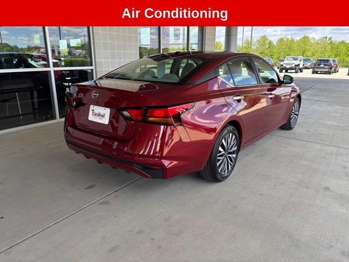 Scarlet Ember 2025 Nissan Altima SV