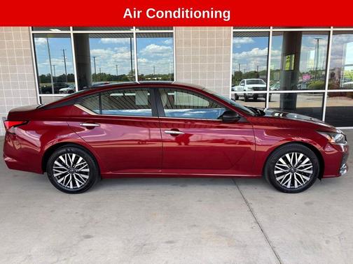 Scarlet Ember 2025 Nissan Altima SV