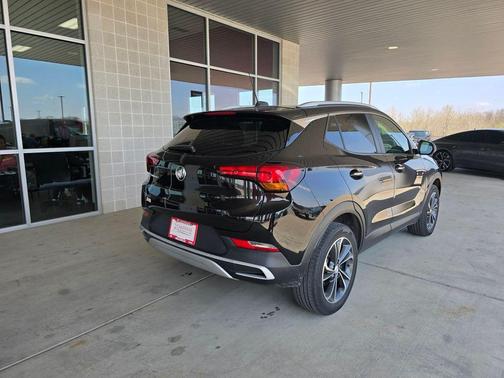 Ebony Twilight Metallic 2022 Buick Encore GX Select