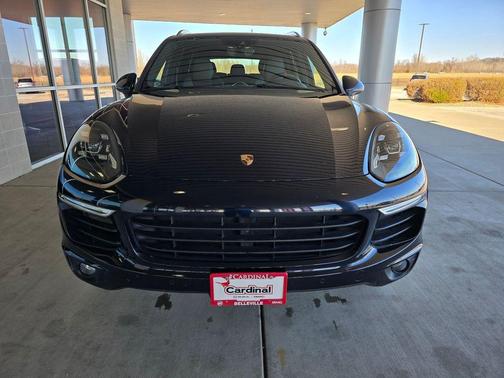 2017 Porsche Cayenne S