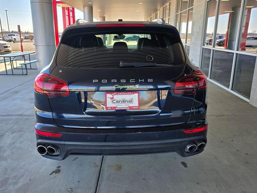 2017 Porsche Cayenne S