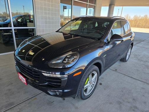 2017 Porsche Cayenne S