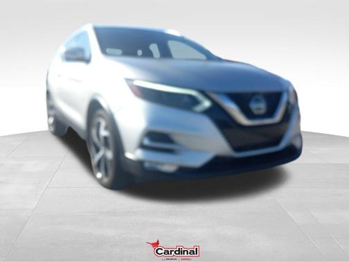 2022 Nissan Rogue Sport SL