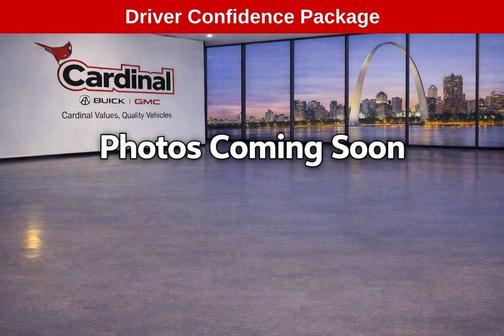 White Diamond Clearcoat 2011 Buick Lucerne CXL