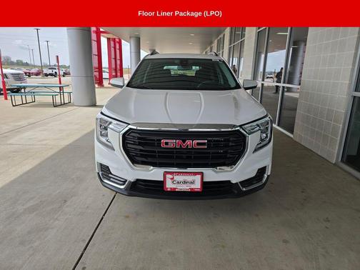 Summit White 2024 GMC Terrain SLE