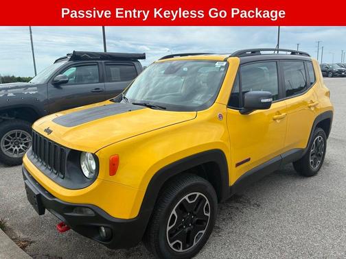 Solar Yellow 2016 Jeep Renegade Trailhawk
