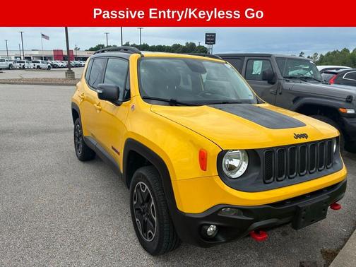 Solar Yellow 2016 Jeep Renegade Trailhawk