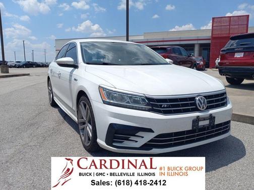 2017 Volkswagen Passat 1.8T R-Line