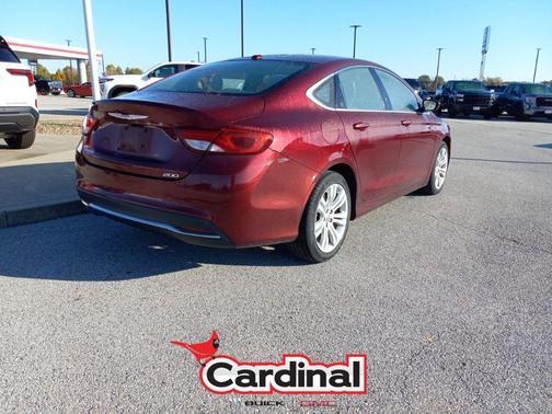 2015 Chrysler 200 Limited