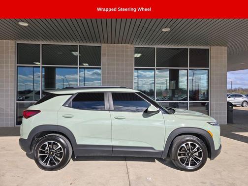 Green 2025 Chevrolet Trailblazer LT