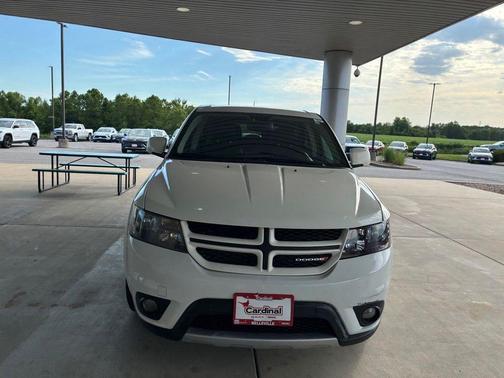 Vice White 2017 Dodge Journey GT