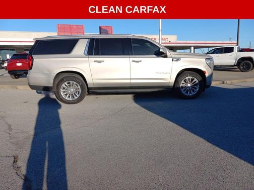 2022 GMC Yukon XL SLE