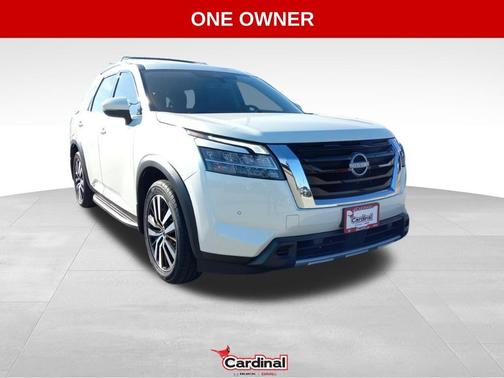 2024 Nissan Pathfinder Platinum