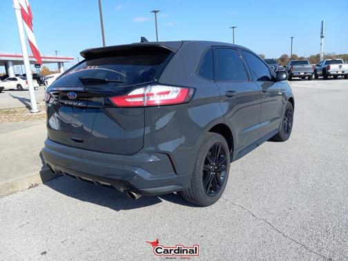 2021 Ford Edge ST Line