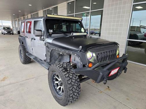 2013 Jeep Wrangler Unlimited Sahara