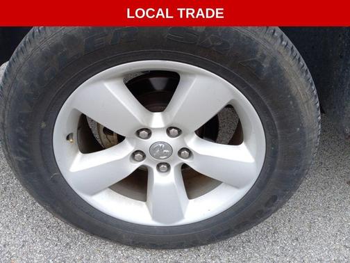 2024 RAM 1500 Classic SLT