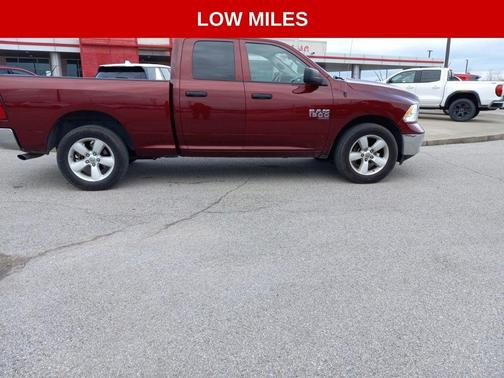 2024 RAM 1500 Classic SLT