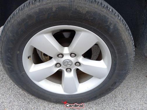 2024 RAM 1500 Classic SLT