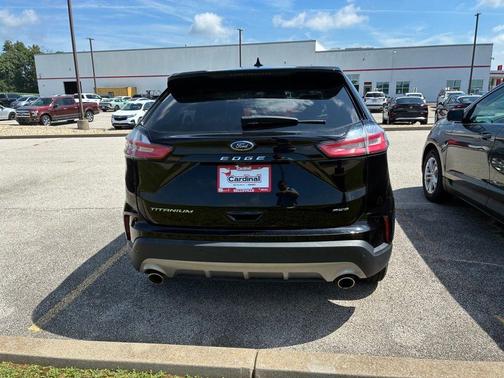 Black Metallic 2024 Ford Edge Titanium