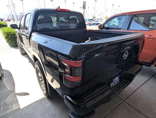 Super Black 2026 Nissan Frontier SV