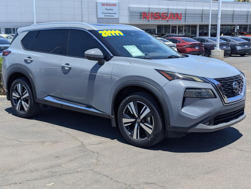 Boulder Gray Pearl 2021 Nissan Rogue SL