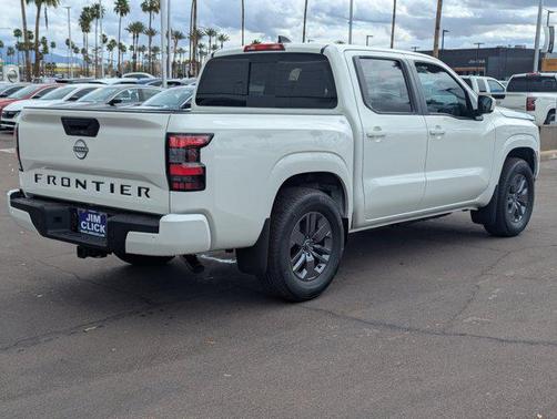 Glacier White 2026 Nissan Frontier SV