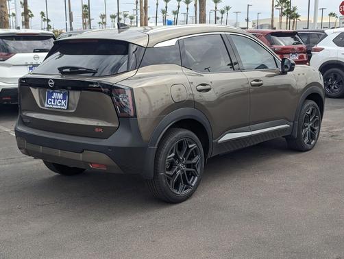 Canyon Bronze Metallic 2026 Nissan Kicks SR