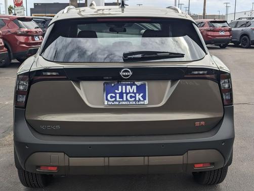 Canyon Bronze Metallic 2026 Nissan Kicks SR