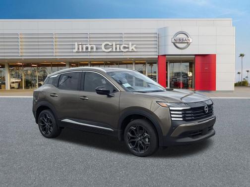 Canyon Bronze Metallic 2026 Nissan Kicks SR