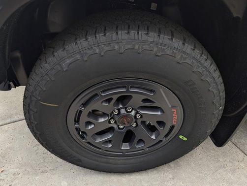 Boulder Gray Pearl 2026 Nissan Frontier PRO-4X