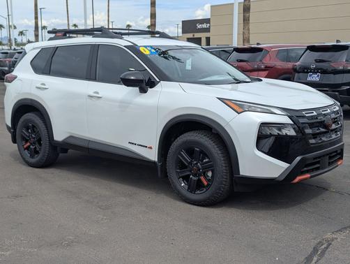 Everest White Pearl Tricoat 2026 Nissan Rogue Rock Creek