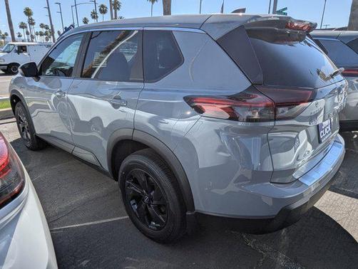Boulder Gray Pearl 2026 Nissan Rogue SV