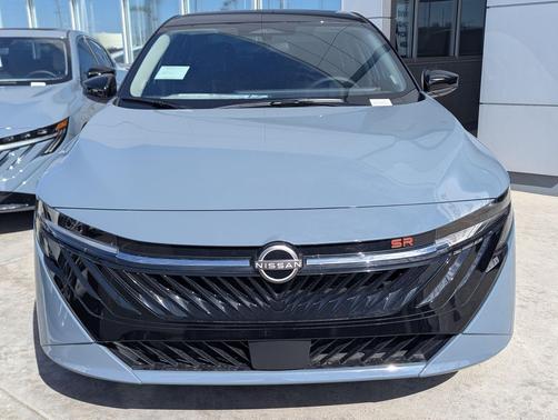 Atlantic Gray Metallic/Super Black 2026 Nissan Sentra SR