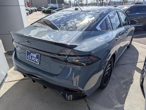 Atlantic Gray Metallic/Super Black 2026 Nissan Sentra SR