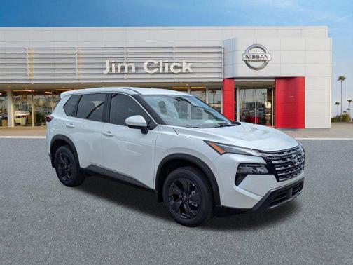 Everest White Pearl Tricoat 2026 Nissan Rogue SV