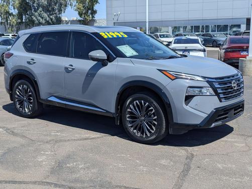 Boulder Gray Pearl 2024 Nissan Rogue Platinum