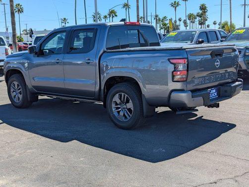 Gun Metallic 2026 Nissan Frontier SV
