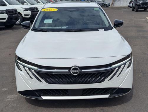 Aspen White Tricoat 2027 Nissan Sentra SL