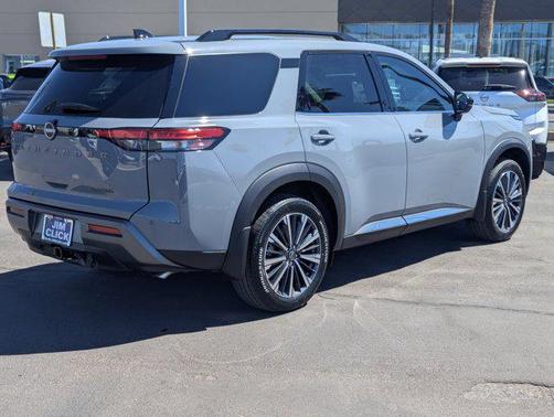 Boulder Gray Pearl 2026 Nissan Pathfinder Platinum