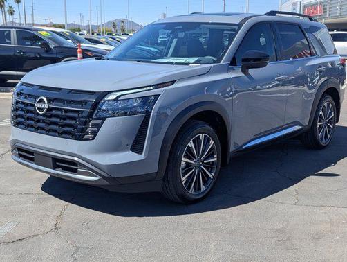 Boulder Gray Pearl 2026 Nissan Pathfinder Platinum