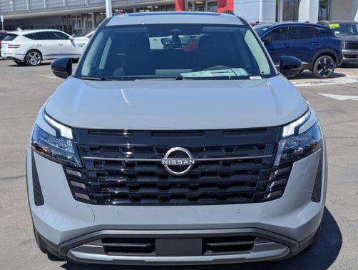 Boulder Gray Pearl 2026 Nissan Pathfinder Platinum