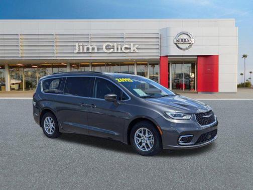 Granite Crystal Metallic Clearcoat 2022 Chrysler Pacifica Touring L