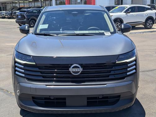 Gun Metallic 2026 Nissan Kicks S