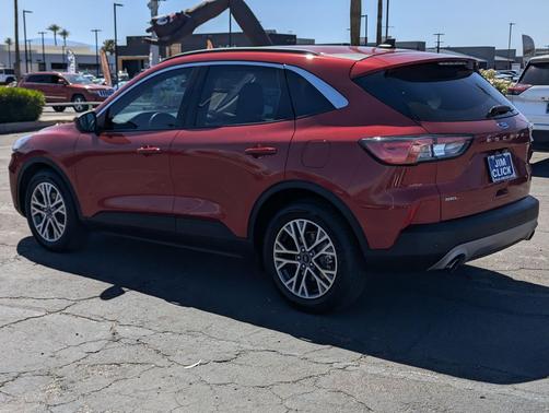 Rapid Red Metallic Tinted Clearcoat 2022 Ford Escape SEL