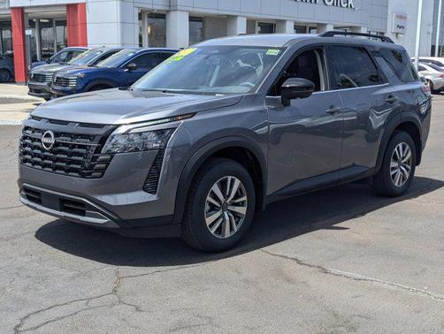 Gun Metallic 2026 Nissan Pathfinder SL