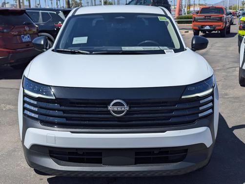 Fresh Powder 2026 Nissan Kicks S